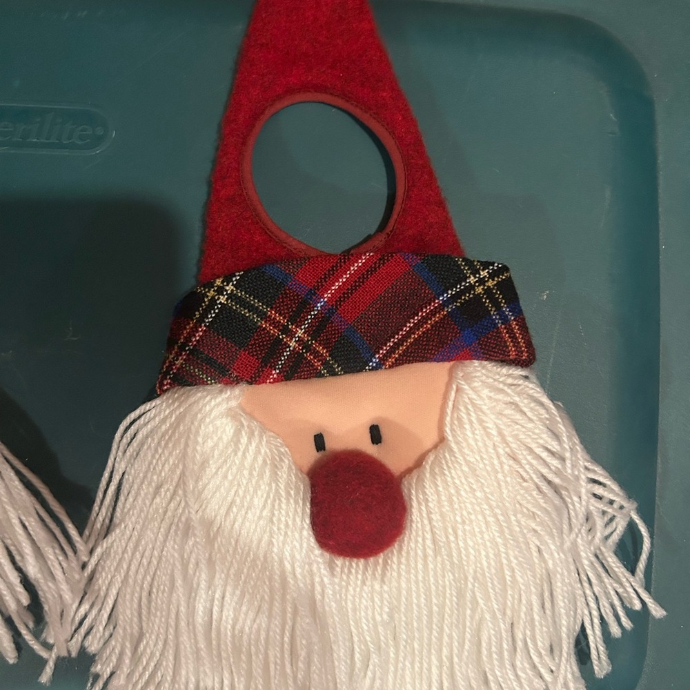 Santa Door Hangers - Picture 2 of 6